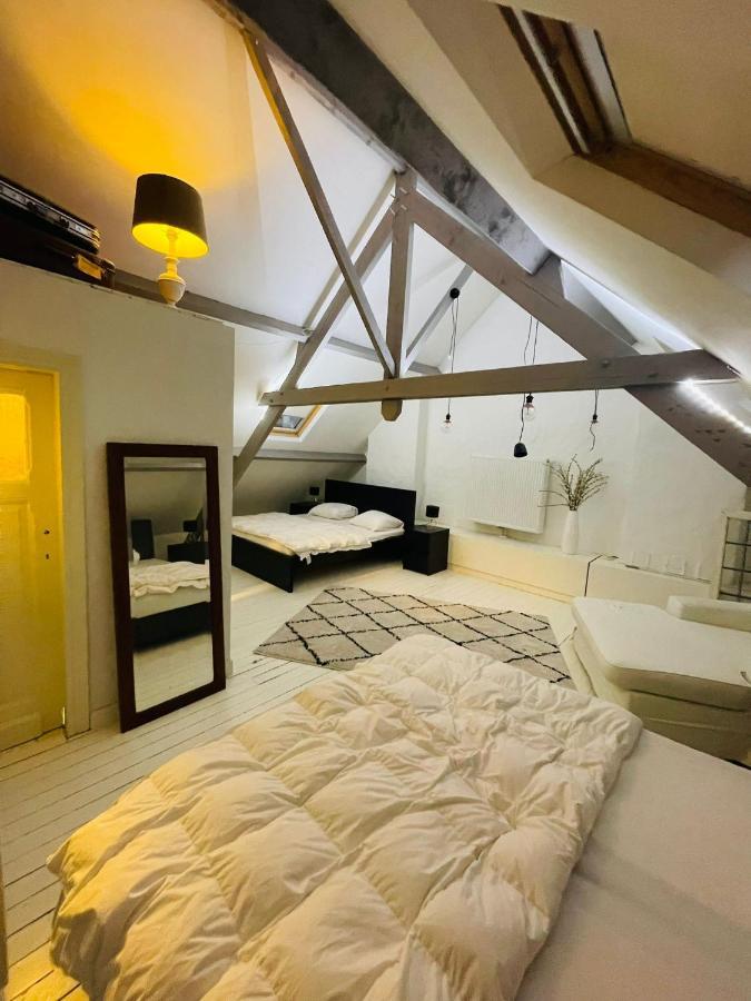O-Sea House: Herenwoning In Belle Epoque Wijk Te Oostende Екстер'єр фото